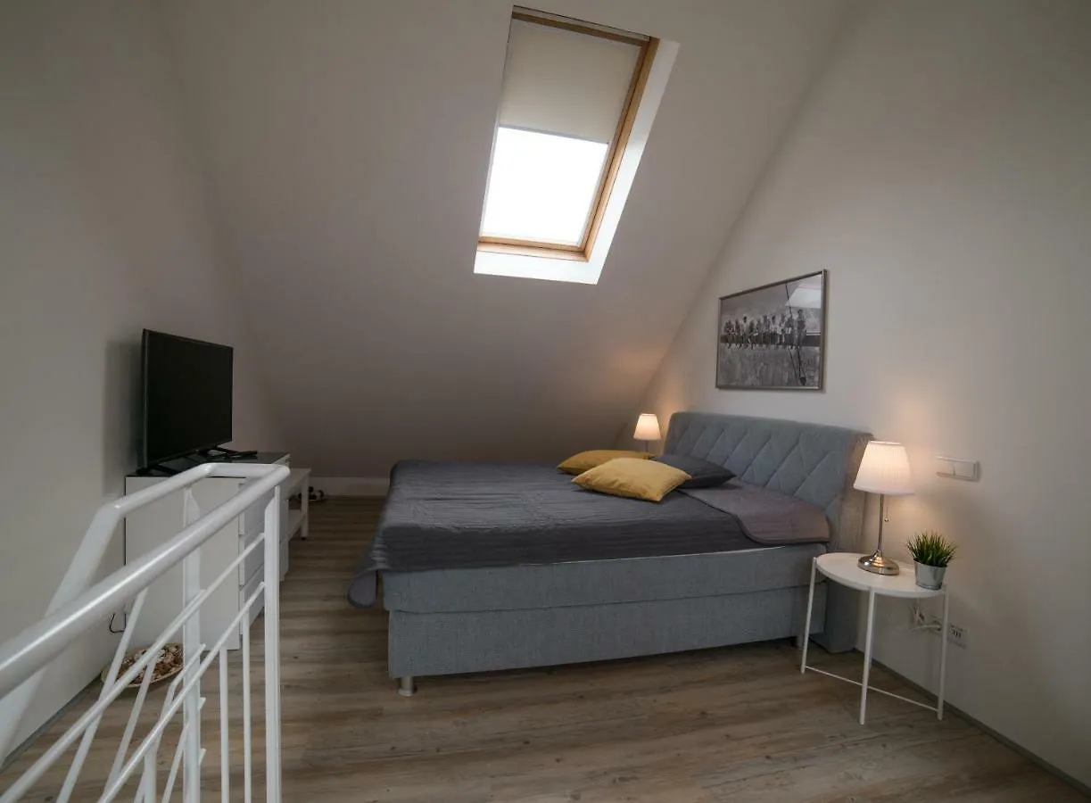 Maisonette Apartment Am Bahnhof - Adults Only  Innsbruck