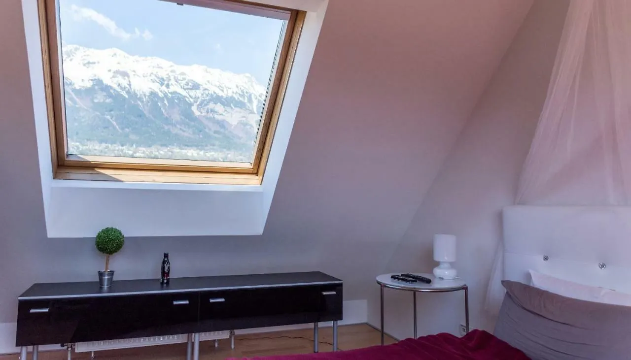 Maisonette Apartment Am Bahnhof - Adults Only 0*, Innsbruck